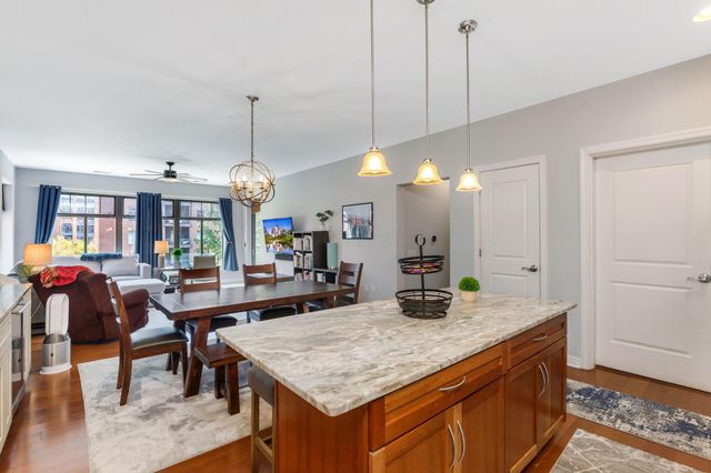 251 Daniel Burnham Square, 405, Columbus, OH 43215