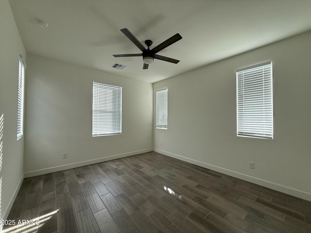 17168 W MIDDLEBURY Street, Surprise, AZ 85388