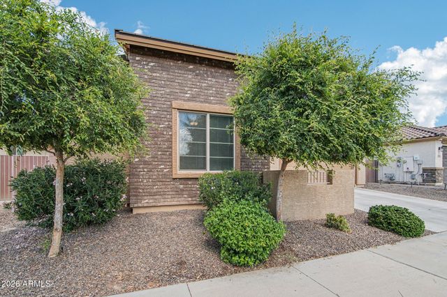11294 W VERNON Avenue, Avondale, AZ 85392