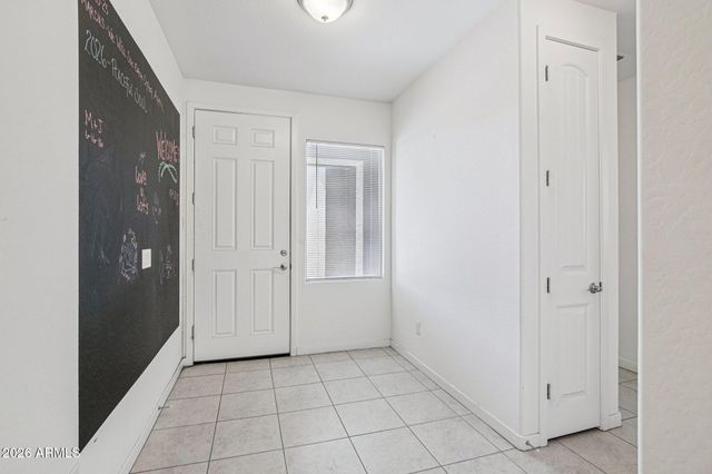 11294 W VERNON Avenue, Avondale, AZ 85392