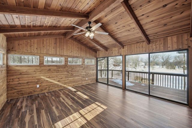 17100 Hampton Court, Minnetonka, MN 55345