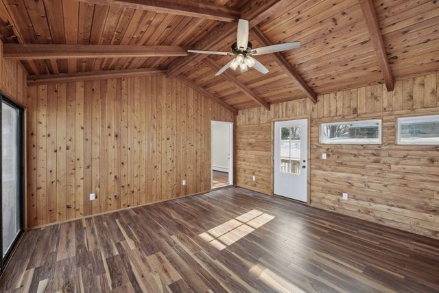 17100 Hampton Court, Minnetonka, MN 55345