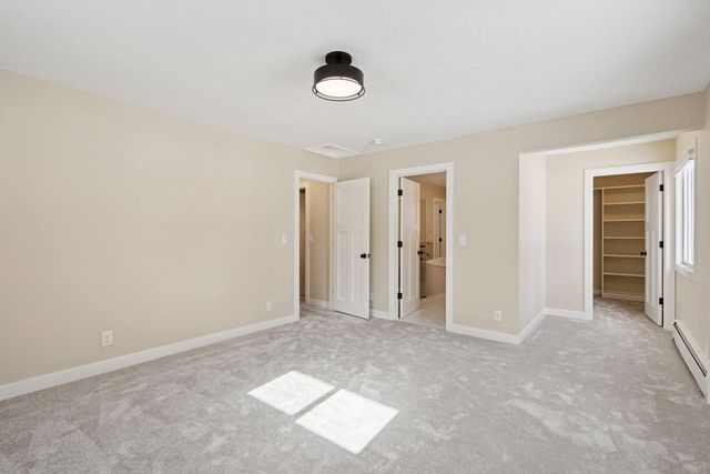 17100 Hampton Court, Minnetonka, MN 55345