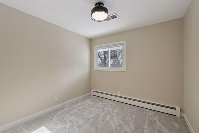 17100 Hampton Court, Minnetonka, MN 55345