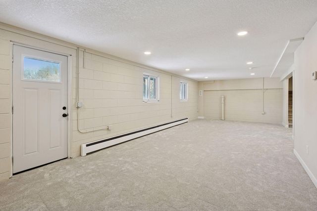 17100 Hampton Court, Minnetonka, MN 55345