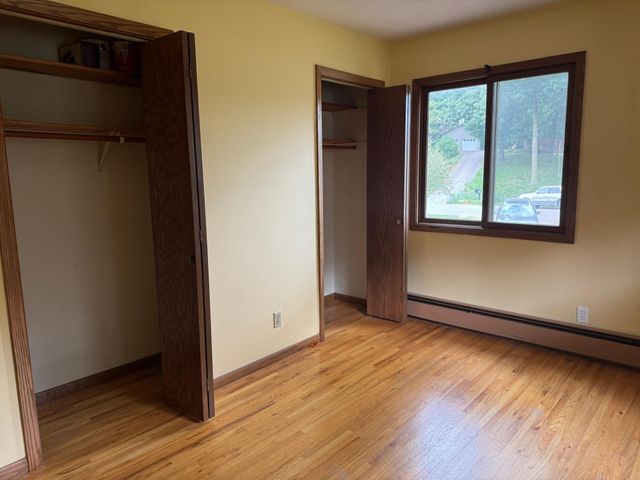 17100 Hampton Court, Minnetonka, MN 55345