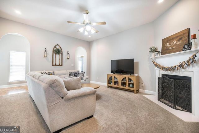 403 Wiltshire Court, Warner Robins, GA 31088