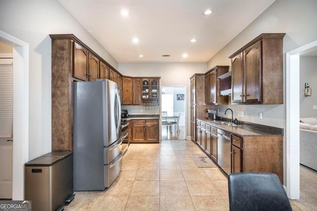 403 Wiltshire Court, Warner Robins, GA 31088