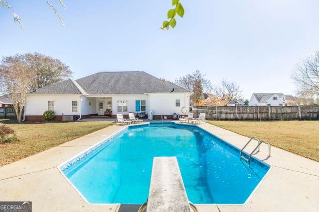 403 Wiltshire Court, Warner Robins, GA 31088