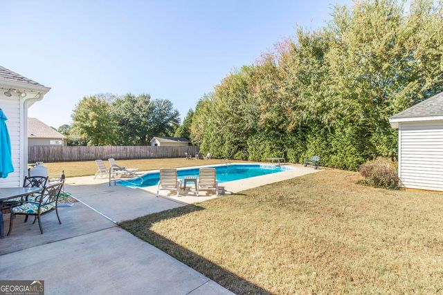 403 Wiltshire Court, Warner Robins, GA 31088