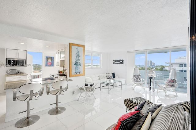 3703 NE 166th Street PH10, North Miami Beach, FL 33160