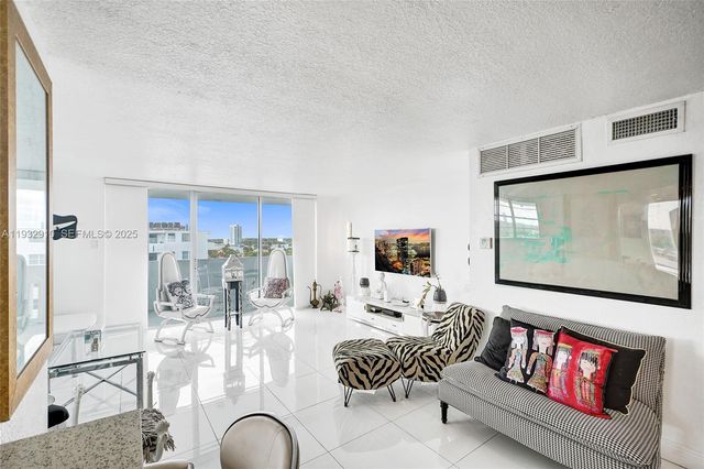 3703 NE 166th Street PH10, North Miami Beach, FL 33160