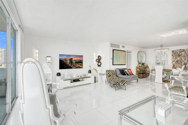 3703 NE 166th Street PH10, North Miami Beach, FL 33160