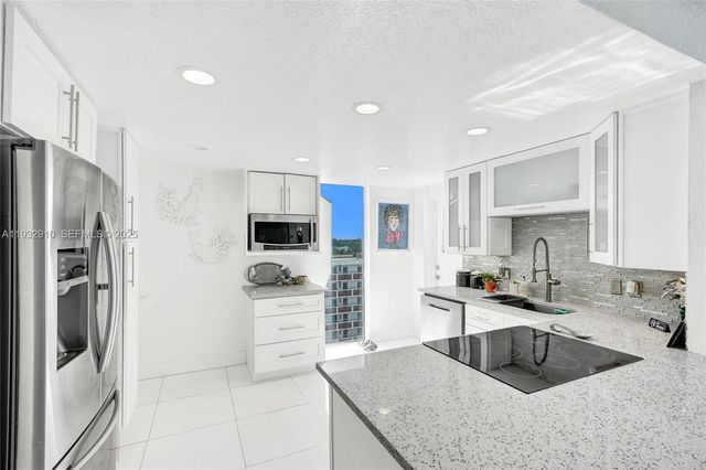 3703 NE 166th Street PH10, North Miami Beach, FL 33160