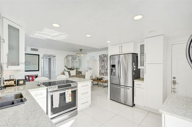 3703 NE 166th Street PH10, North Miami Beach, FL 33160