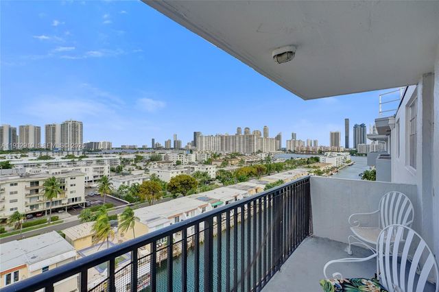 3703 NE 166th Street PH10, North Miami Beach, FL 33160