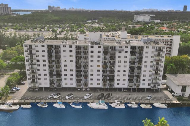 3703 NE 166th Street PH10, North Miami Beach, FL 33160