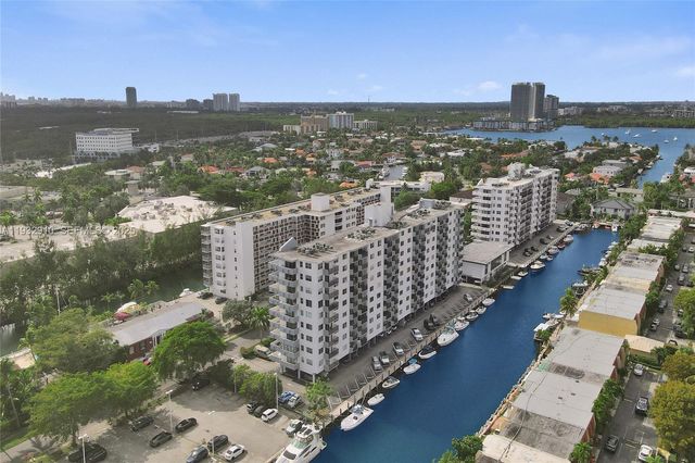 3703 NE 166th Street PH10, North Miami Beach, FL 33160