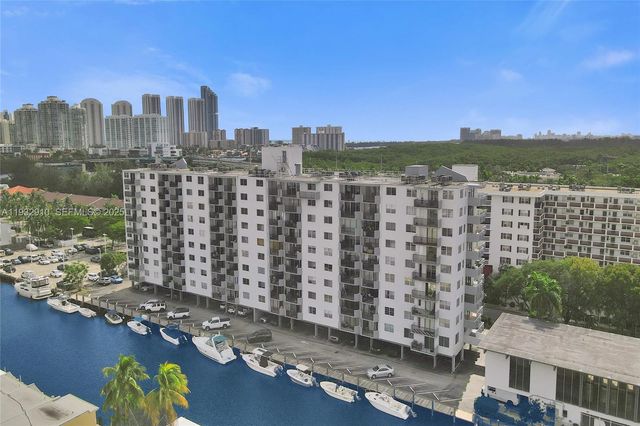 3703 NE 166th Street PH10, North Miami Beach, FL 33160