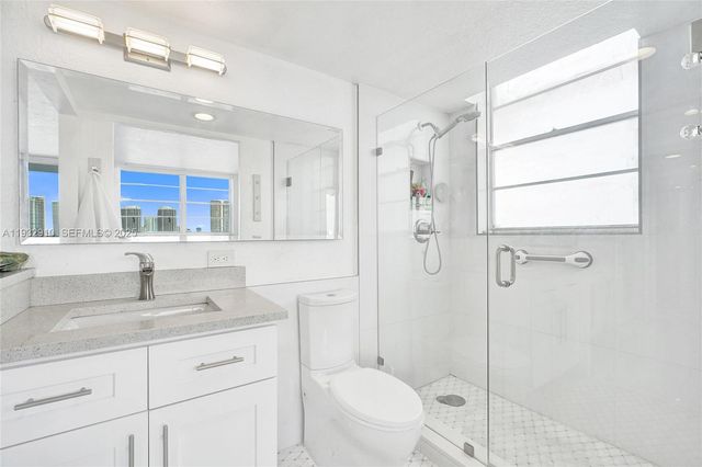 3703 NE 166th Street PH10, North Miami Beach, FL 33160