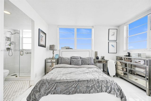 3703 NE 166th Street PH10, North Miami Beach, FL 33160