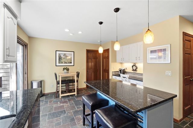 7128 Hunters Creek Drive, Dayton, OH 45459