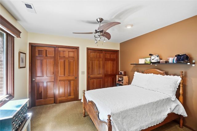 7128 Hunters Creek Drive, Dayton, OH 45459