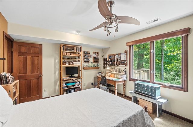 7128 Hunters Creek Drive, Dayton, OH 45459