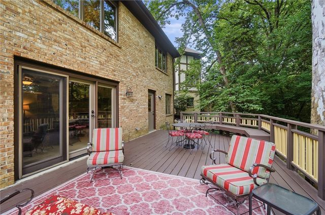7128 Hunters Creek Drive, Dayton, OH 45459