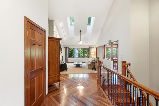 7128 Hunters Creek Drive, Dayton, OH 45459