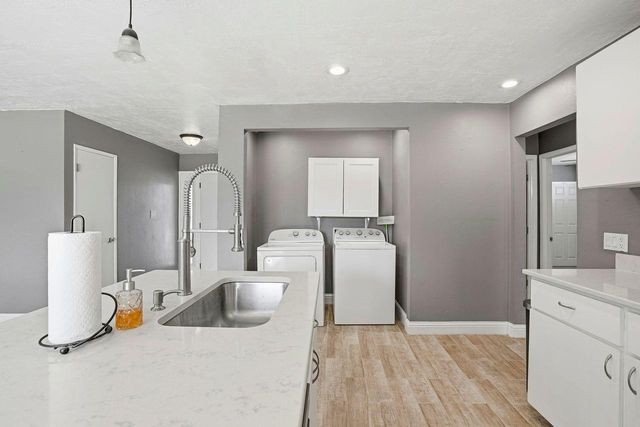 110 W Hazelwood Drive, Lemoore, CA 93245