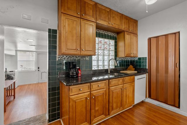 625 Selkirk Street, West Palm Beach, FL 33405