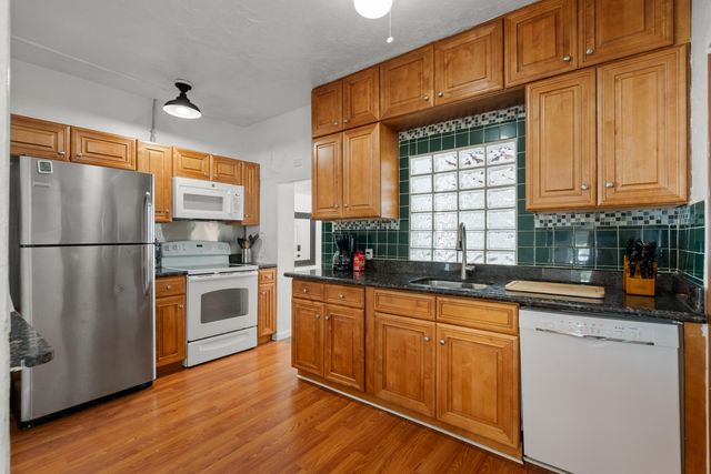 625 Selkirk Street, West Palm Beach, FL 33405