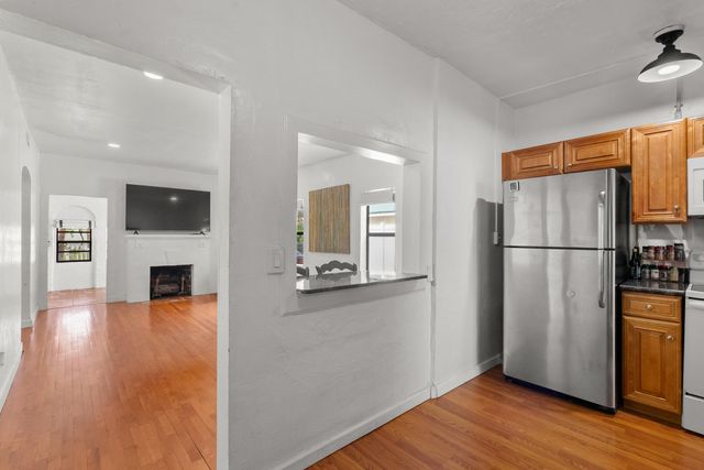 625 Selkirk Street, West Palm Beach, FL 33405