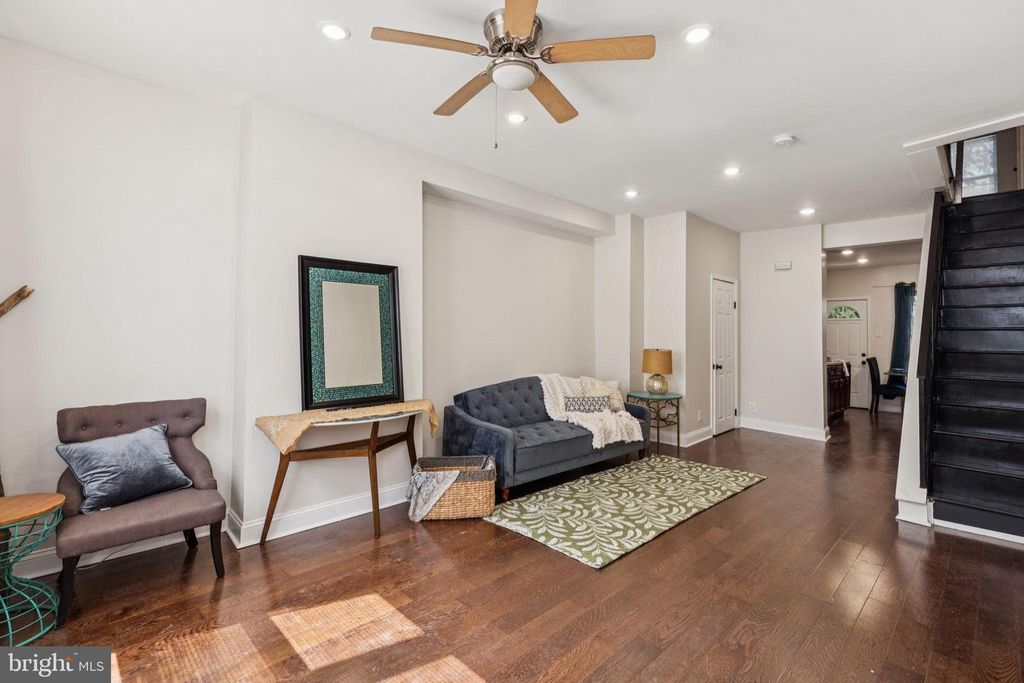 1330 N NEWKIRK ST, Philadelphia, PA 19121