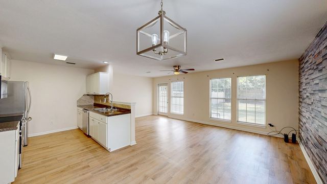 508 Hedstrom Drive, Dothan, AL 36301