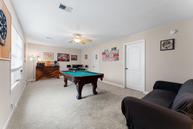 1823 Patricia Dr, Clarksville, TN 37040