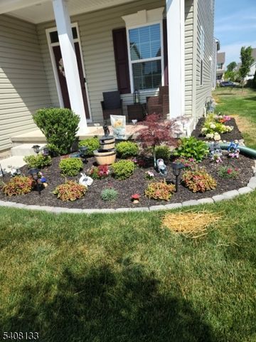 62 Trafalgar Ct, Sparta Twp., NJ 07871