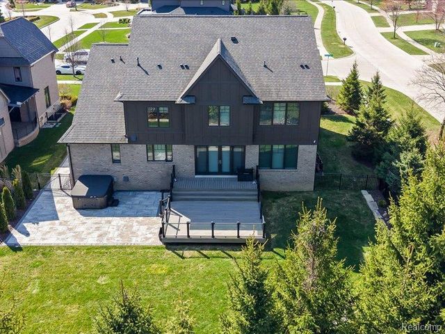 3824 Poppleton Court, Troy, MI 48084