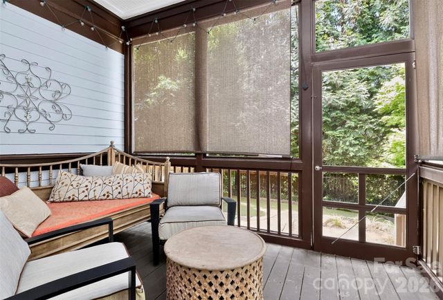 1539 Tippah Park Court, Charlotte, NC 28205
