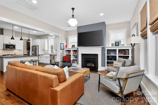 1539 Tippah Park Court, Charlotte, NC 28205
