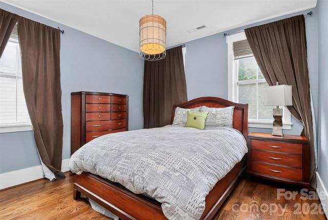 1539 Tippah Park Court, Charlotte, NC 28205