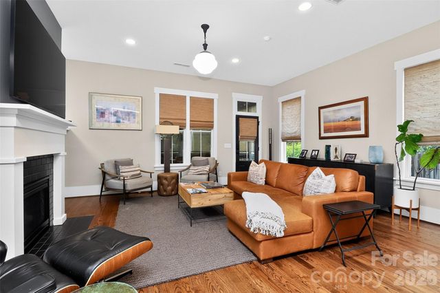 1539 Tippah Park Court, Charlotte, NC 28205