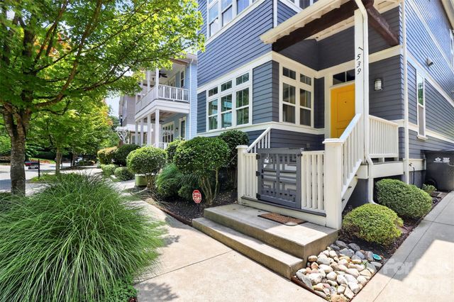 1539 Tippah Park Court, Charlotte, NC 28205