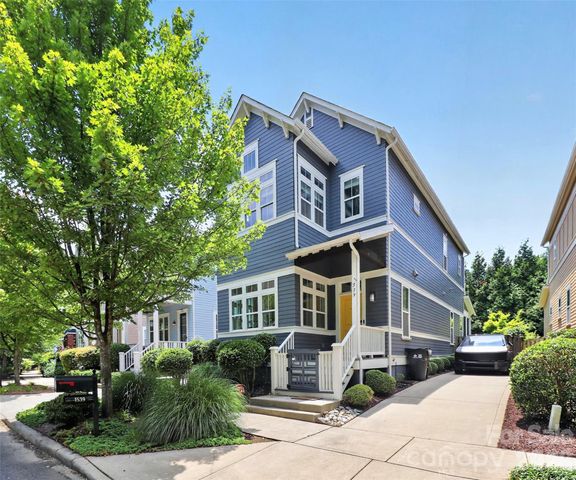 1539 Tippah Park Court, Charlotte, NC 28205