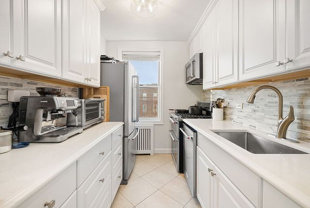 9707 4th Ave Apt 7T, New York City, NY 11209