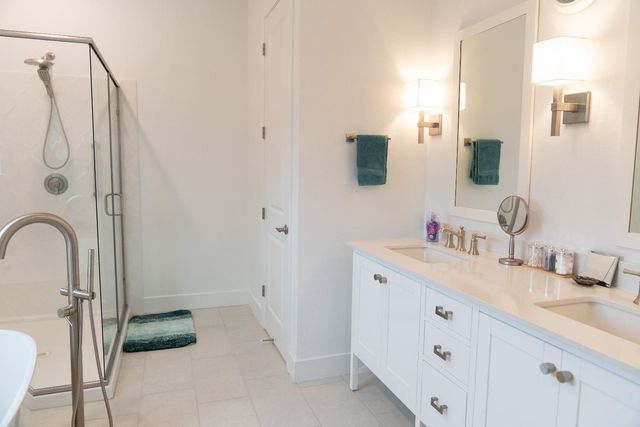 2039 Carmel Ranch Cir, Oakdale, CA 95361