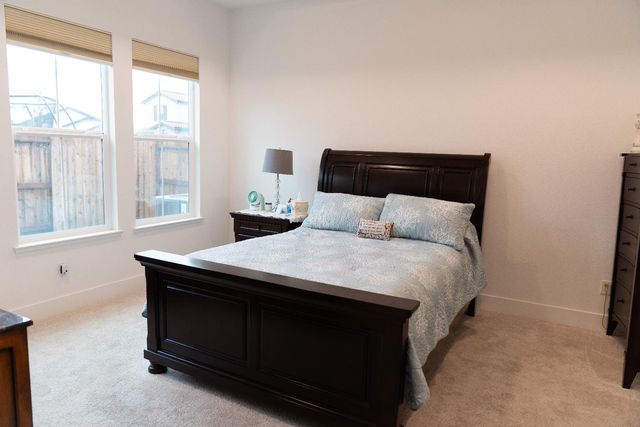 2039 Carmel Ranch Cir, Oakdale, CA 95361