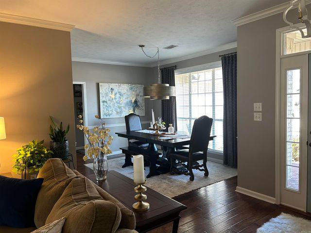 125 Las Colinas, Conway, AR 72034