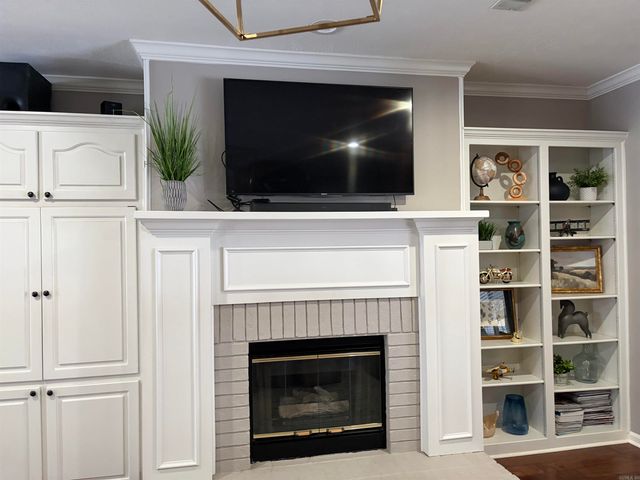 125 Las Colinas, Conway, AR 72034